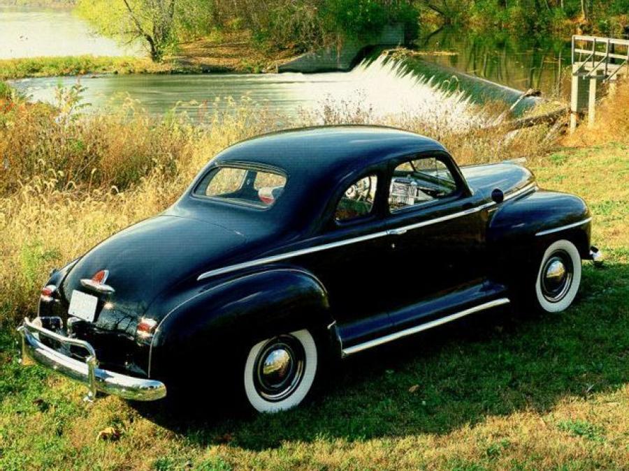 Plymouth Special DeLuxe Business Coupe 1947 года  (фото 1 из 1)